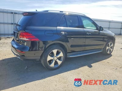 Trzecie zdjęcie samochodu z tyłu: 2016 MERCEDES-BENZ GLE 350 VIN:4JGDA5JB0GA695401 - miniatura