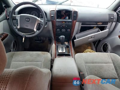 Zdjęcie 8 z 14 samochodu: 2004 KIA SORENTO LX VIN:KNDJC733845315910 - miniatura