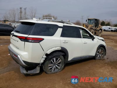 Trzecie zdjęcie samochodu z tyłu: 2024 NISSAN PATHFINDER SL VIN:5N1DR3CC2RC240365 - miniatura