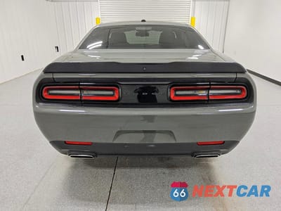 Zdjęcie 6 z 12 samochodu: 2023 DODGE CHALLENGER SXT VIN:2C3CDZAG1PH658602 - miniatura