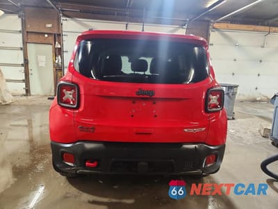 Zdjęcie 6 z 12 samochodu: 2018 JEEP RENEGADE TRAILHAWK VIN:ZACCJBCB0JPH28433 - miniatura