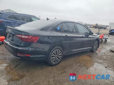 Trzecie zdjęcie samochodu z tyłu: 2021 VOLKSWAGEN JETTA HIGHLINE 1.4 T VIN:3VWE57BU7MM040866 - miniatura