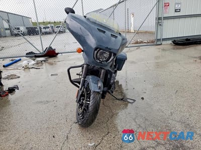 Drugie zdjęcie samochodu z przodu: 2025 INDIAN MOTORCYCLE CO. CHIEFTAIN POWERPLUS DARK HORSE VIN:56KLFDRR9S3434434 - miniatura