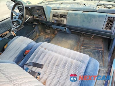 Zdjęcie 8 z 12 samochodu: 1994 GMC SIERRA C1500 VIN:2GTEC19K2R1515879 - miniatura