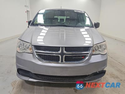 Piąte zdjęcie samochodu w środku: 2019 DODGE GRAND CARAVAN SE VIN:2C4RDGBG8KR798674 - miniatura