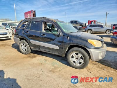 Czwarte zdjęcie samochodu z boku: 2003 TOYOTA RAV4 BASE VIN:JTEGH20V430082278 - miniatura