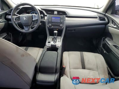 Zdjęcie 8 z 12 samochodu: 2019 HONDA CIVIC LX VIN:2HGFC2F65KH500177 - miniatura