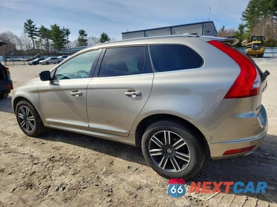 Drugie zdjęcie samochodu z przodu: 2016 VOLVO XC60 T5 PREMIER VIN:YV4612RK4G2840155 - miniatura