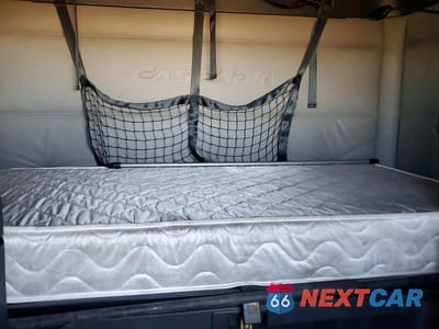 Zdjęcie 6 z 10 samochodu: 2020 FREIGHTLINER CASCADIA 126
