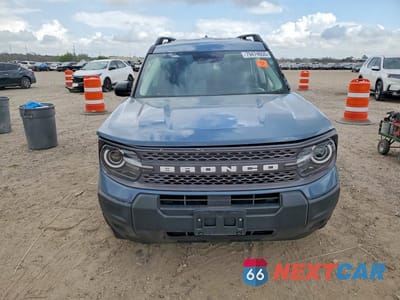 Piąte zdjęcie samochodu w środku: 2025 FORD BRONCO SPORT BIG BEND VIN:3FMCR9BNXSRE64881 - miniatura