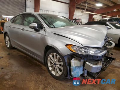 Czwarte zdjęcie samochodu z boku: 2020 FORD FUSION SE VIN:3FA6P0HD9LR235620 - miniatura
