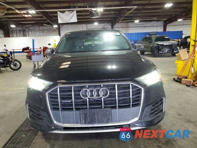 Piąte zdjęcie samochodu w środku: 2021 AUDI Q7 PREMIUM VIN:WA1AJAF73MD017265 - miniatura