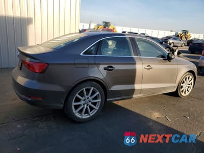 Trzecie zdjęcie samochodu z tyłu: 2015 AUDI A3 PREMIUM VIN:WAUACGFF9F1069592 - miniatura