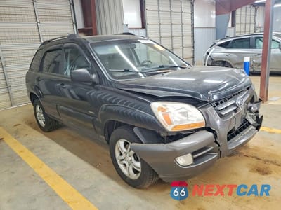 Czwarte zdjęcie samochodu z boku: 2005 KIA SPORTAGE LX VIN:KNDJE723157097648 - miniatura
