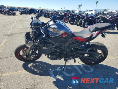 Trzecie zdjęcie samochodu z tyłu: 2023 KAWASAKI ZR900 F VIN:ML5ZRDF11PDA57523 - miniatura