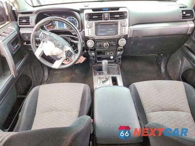 Zdjęcie 8 z 13 samochodu: 2015 TOYOTA 4RUNNER SR5 VIN:JTEZU5JR8F5096912 - miniatura