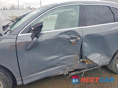 Zdjęcie 7 z 12 samochodu: 2020 AUDI Q3 PREMIUM PLUS VIN:WA1BECF33L1001987 - miniatura