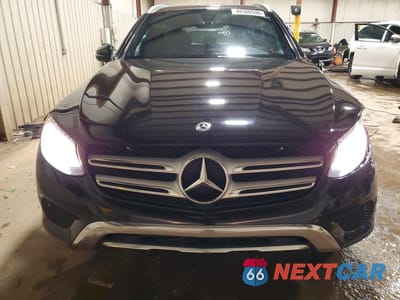 Piąte zdjęcie samochodu w środku: 2018 MERCEDES-BENZ GLC 300 4MATIC VIN:WDC0G4KB0JV048338 - miniatura