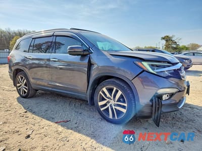 Czwarte zdjęcie samochodu z boku: 2017 HONDA PILOT ELITE VIN:5FNYF6H08HB092870 - miniatura