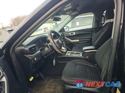 Piąte zdjęcie samochodu w środku: 2021 FORD EXPLORER XLT VIN:1FMSK8DHXMGB11097 - miniatura
