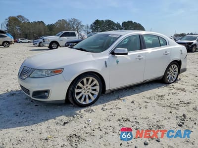 2011 LINCOLN MKS 1LNHL9DR6BG611292 - główne zdjęcie licytacji z USA - miniatura