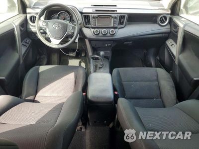 Zdjęcie 8 z 12 samochodu: 2016 TOYOTA RAV4 LE VIN:2T3BFREV0GW432416 - miniatura