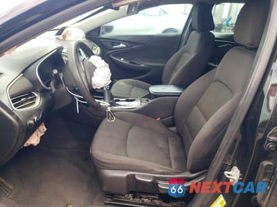 Zdjęcie 7 z 12 samochodu: 2017 CHEVROLET MALIBU LS VIN:1G1ZB5ST6HF196047 - miniatura