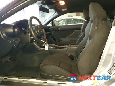 Zdjęcie 7 z 12 samochodu: 2024 TOYOTA GR86 BASE VIN:JF1ZNBB13R8760213 - miniatura