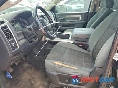 Zdjęcie 7 z 12 samochodu: 2017 RAM 1500 SLT VIN:1C6RR7TT3HS816090 - miniatura
