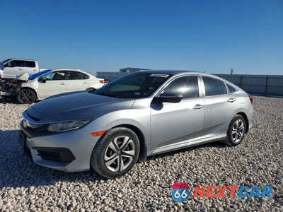 2018 HONDA CIVIC LX 19XFC2F57JE042349 - główne zdjęcie licytacji z USA - miniatura
