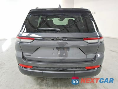 Zdjęcie 6 z 12 samochodu: 2025 JEEP GRAND CHEROKEE LAREDO VIN:1C4RJHAG8SC362206 - miniatura