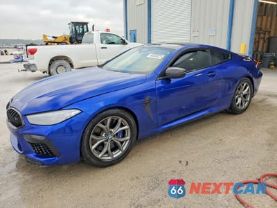 2024 BMW M8 WBSAE0C09RCR46815 - główne zdjęcie licytacji z USA - miniatura