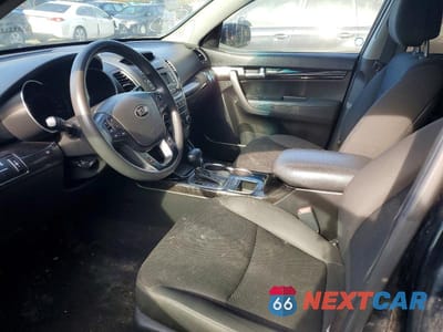 Zdjęcie 7 z 13 samochodu: 2014 KIA SORENTO LX VIN:5XYKTCA65EG424604 - miniatura