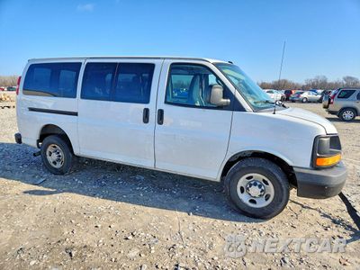 Czwarte zdjęcie samochodu z boku: 2017 CHEVROLET EXPRESS G2500 VIN:1GCWGAFF7H1273305 - miniatura