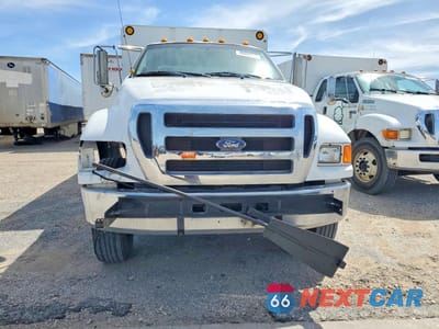 Zdjęcie 9 z 10 samochodu: 2015 FORD F650 SUPER DUTY CHIPPER TRUCK VIN:3FRNX6HD7FV643900 - miniatura