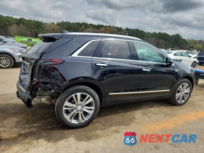 Trzecie zdjęcie samochodu z tyłu: 2025 CADILLAC XT5 PREMIUM LUXURY VIN:1GYKNCRS5SZ122572 - miniatura
