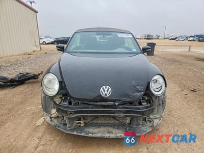 Piąte zdjęcie samochodu w środku: 2015 VOLKSWAGEN BEETLE 1.8T VIN:3VW517AT9FM814672 - miniatura