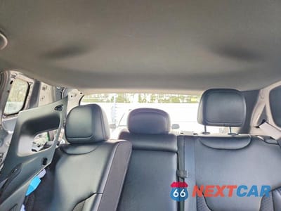 Zdjęcie 10 z 13 samochodu: 2024 JEEP COMPASS LATITUDE VIN:3C4NJDBN4RT149997 - miniatura