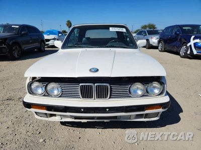 Piąte zdjęcie samochodu w środku: 1991 BMW 325 IC VIN:WBABB1311MEC04845 - miniatura