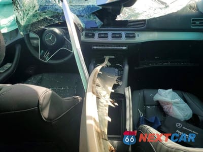 Zdjęcie 8 z 11 samochodu: 2024 MERCEDES-BENZ GLE 350 4MATIC VIN:4JGFB4FB2RB112512 - miniatura