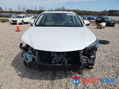 Piąte zdjęcie samochodu w środku: 2020 LEXUS NX300 VIN:JTJDARBZ0L5009722 - miniatura