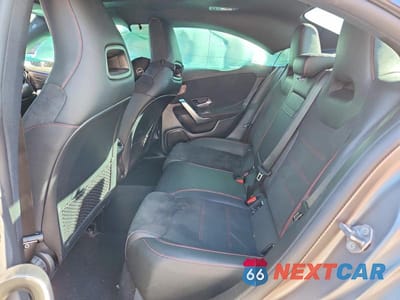 Zdjęcie 10 z 11 samochodu: 2022 MERCEDES-BENZ CLA 250 4MATIC VIN:W1K5J4HB8NN320201 - miniatura