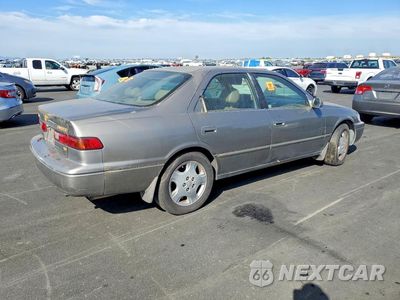 Trzecie zdjęcie samochodu z tyłu: 1997 TOYOTA CAMRY XLE V6 VIN:JT2BF22K6V0016205 - miniatura