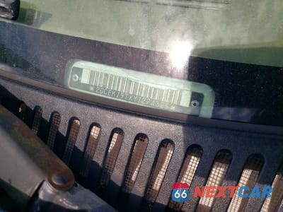 Zdjęcie 12 z 12 samochodu: 2000 CHEVROLET SILVERADO K1500 VIN:2GCEK19TXY1274325 - miniatura