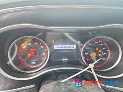 Zdjęcie 9 z 12 samochodu: 2018 DODGE CHARGER R VIN:2C3CDXCTXJH260911 - miniatura