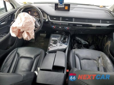 Zdjęcie 8 z 13 samochodu: 2019 AUDI Q7 PREMIUM PLUS VIN:WA1LAAF72KD044415 - miniatura