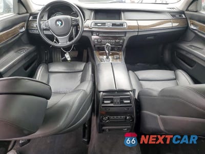 Zdjęcie 8 z 12 samochodu: 2014 BMW 750 LI VIN:WBAYE8C52ED135424 - miniatura