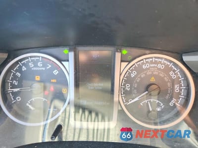 Zdjęcie 9 z 13 samochodu: 2018 TOYOTA TACOMA SR5 V6 VIN:3TMAZ5CN9JM072229 - miniatura