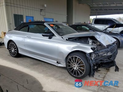 Czwarte zdjęcie samochodu z boku: 2018 MERCEDES-BENZ C 43 4MATIC AMG VIN:WDDWK6EB7JF707053 - miniatura