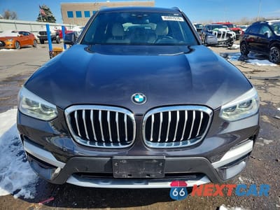 Piąte zdjęcie samochodu w środku: 2021 BMW X3 XDRIVE30I VIN:5UXTY5C06M9D79670 - miniatura